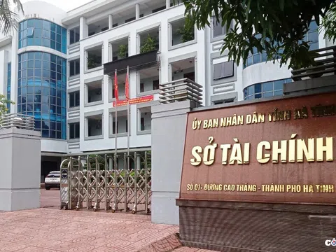 Sở Tài chính Hà Tĩnh có trách nhiệm như thế nào khi giá thiết bị giáo dục bị nâng khống?