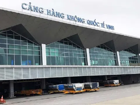 Nghệ An: Ứng phó bão Noru, tạm dừng các chuyến bay tại cảng hàng không Vinh