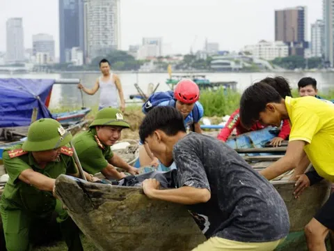 Siêu bão Noru cách Đà Nẵng-Quảng Ngãi 270km: Thủ tướng chỉ đạo khẩn