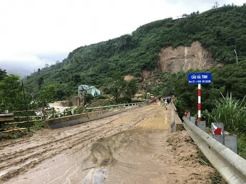 Kinh hoàng hiện trường vụ sạt lở thủy điện Kà Tinh tại Quảng Ngãi