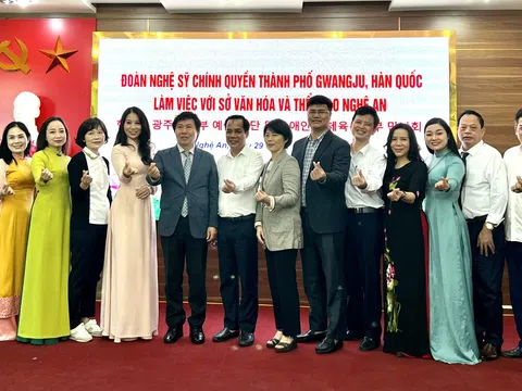 Đoàn công tác thành phố Gwangju làm việc với Sở Văn hóa và Thể thao Nghệ An