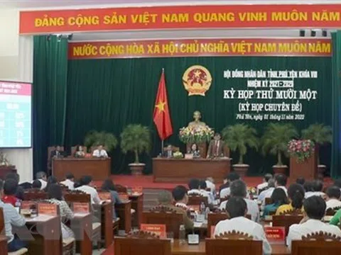 Miễn nhiệm chức Chủ tịch UBND tỉnh Phú Yên với ông Trần Hữu Thế