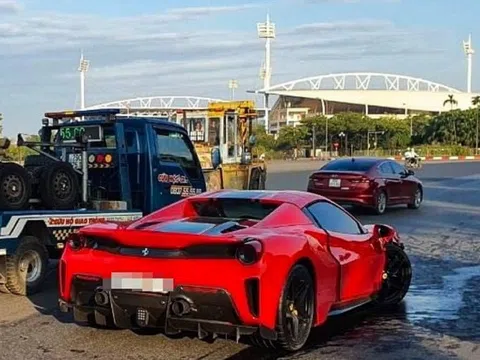 Tài xế lái siêu xe Ferrari gây tai nạn chết người ra đầu thú