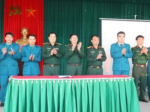 Hưng Nguyên: Ban Chỉ huy quân sự huyện phát động thi đua cao điểm chào mừng kỷ niệm 50 năm chiến thắng " Hà Nội- Điện Biên Phủ trên không