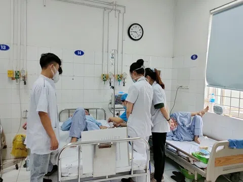 Chủ tịch Hà Nội: “Không để dịch sốt xuất huyết bùng phát, dịch chồng dịch”