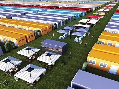 Bên trong làng cổ động viên độc đáo cho World Cup 2022