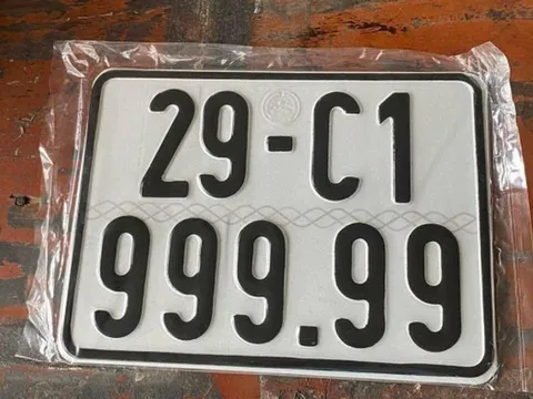 Người phụ nữ bấm được biển ngũ quý 9 cho xe Wave Alpha