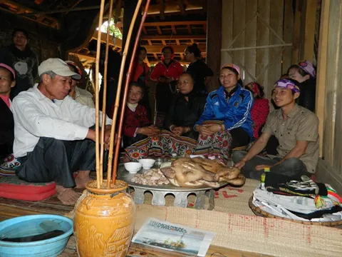 Những phong tục độc đáo của người Thái miền Tây xứ Nghệ