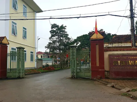 Huyện Tân Kỳ “bình thản” lạ lùng trước sai phạm?