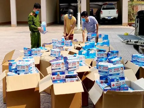 Hà Tĩnh: Thu giữ 50.000 chiếc khẩu trang không rõ nguồn gốc