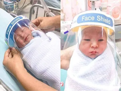 Sinh ra trong mùa dịch, những em bé sơ sinh hoá "chiến binh nhí" khi được trang bị mặt nạ chống virus