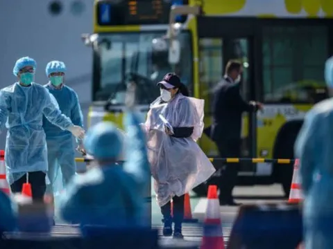 500 người mắc Covid-19/ngày, Nhật đối mặt nguy cơ khẩn cấp toàn quốc