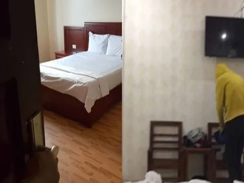 Thấy tin nhắn trúng thưởng gửi đến máy chồng: "Đến nhà nghỉ X em có thưởng cho anh" vợ liền ok tới luôn