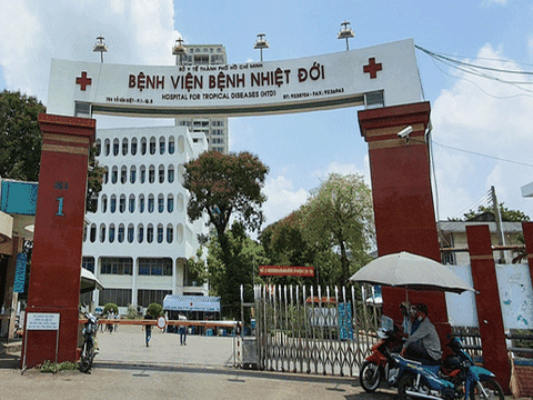 Tình hình sức khỏe của 3 ca nhiễm Covid-19 điều trị tại TP.HCM: Nam phi công nguy kịch, BN278 đang được thở oxy qua mũi