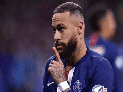 Neymar từ chối đề nghị giảm lương của Chủ tịch PSG