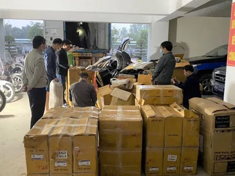 Hà Tĩnh: Liên tục bắt các vụ vận chuyển hàng hóa không rõ nguồn gốc