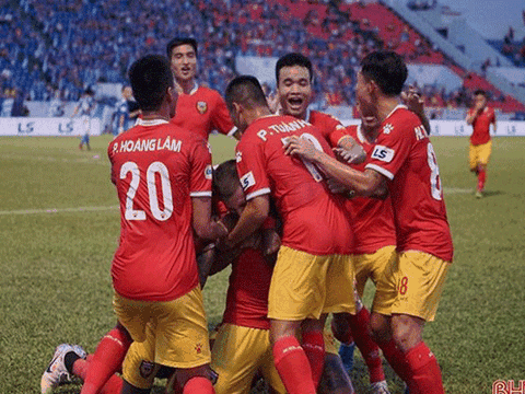 Chiến thắng đầu tiên tại sân chơi V.League, tân binh Hồng Lĩnh Hà Tĩnh cho thấy rất lì lợm