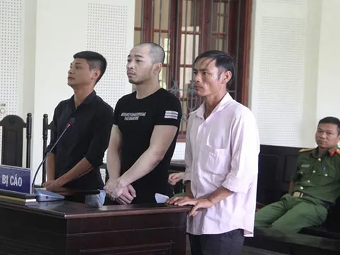 Nghệ An: Mang xe tải đi vứt gần 500 kg ma túy đá, 3 đối tượng lĩnh án