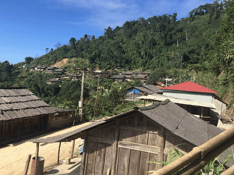 Độc đáo phong tục thờ cột cái của người Mông xứ Nghệ