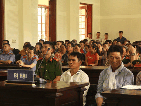 Nghệ An: Nỗi đau tận cùng của những người làm cha mẹ tại phiên tòa giết người