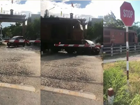 Bất chấp hiệu lệnh, tài xế cố tình vượt rào chắn tàu hỏa khi tàu đang lao tới và hậu quả đáng tiếc