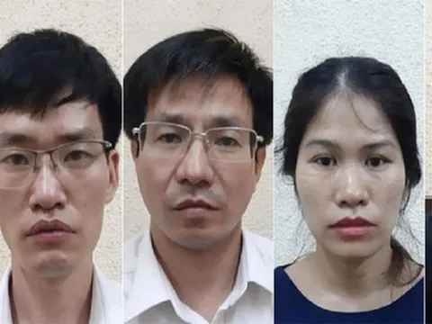 Đề nghị truy tố hàng hoạt cán bộ hải quan