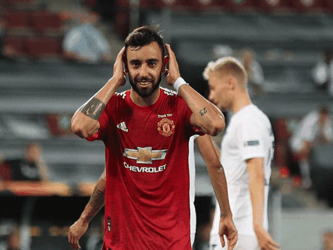 Bruno ghi bàn từ chấm 11m, M.U thẳng tiến bán kết Europa League