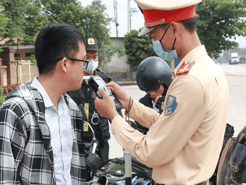 Nghệ An đề xuất tăng mức phạt vi phạm giao thông lên 80 triệu đồng