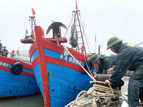 Đại hội Đảng bộ Hà Tĩnh rút ngắn để đối phó bão số 7