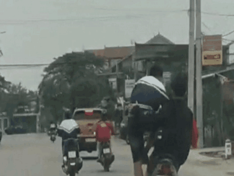 Nghệ An: Triệu tập 2 nam sinh “đầu trần” làm xiếc trên tỉnh lộ 535