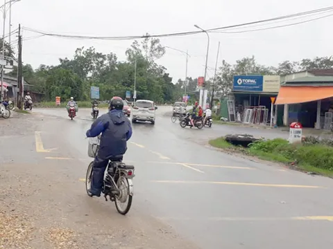 Nghệ An: Nỗi ám ảnh ở ngã tư “tử thần” trên QL7