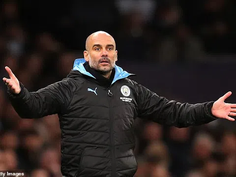 Man City kém Liverpool 22 điểm, Guardiola thừa nhận thực tế phũ phàng