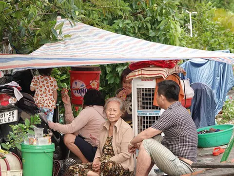 Lũ lớn ở Bình Định, hơn 8.500 nhà dân bị ngập