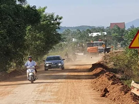 Nghệ An: Liên danh các nhà thầu thi công dự án BQL bảo trì đường bộ, có thực hiện đúng quy định?