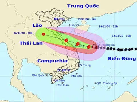 "Cuồng phong" bão số 13: Giảm cấp khi vào đất liền, tuy nhiên cường độ vẫn rất mạnh, giật cấp 15