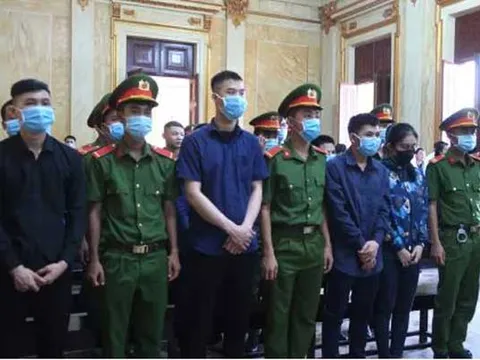 Hai đối tượng người Hà Tĩnh cùng đồng bọn giả danh công an, viện kiểm sát lừa đảo hàng chục tỉ đồng