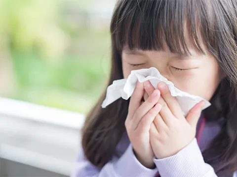 5 bí quyết giúp bé khỏe mạnh mùa đông